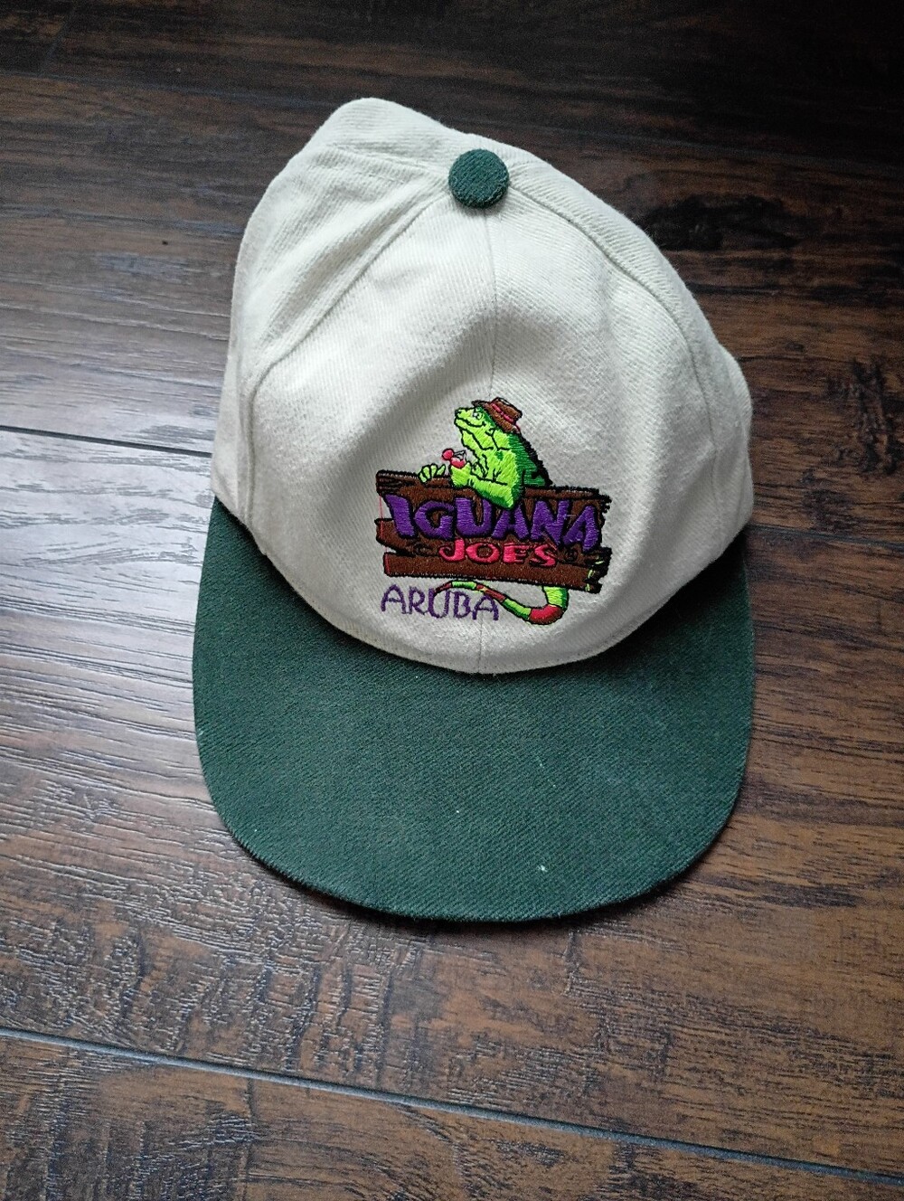 Vintage Iguana Joes Aruba Snapback Hat